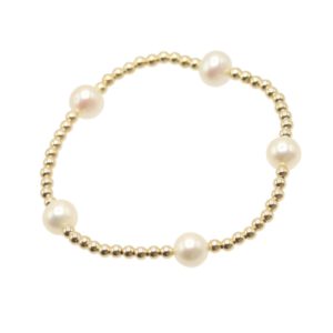Golden Bracelet with Pearls