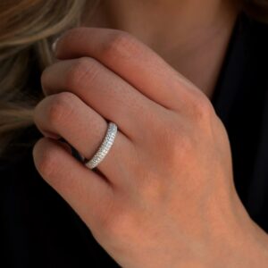 JE Shop Moissanite Ring